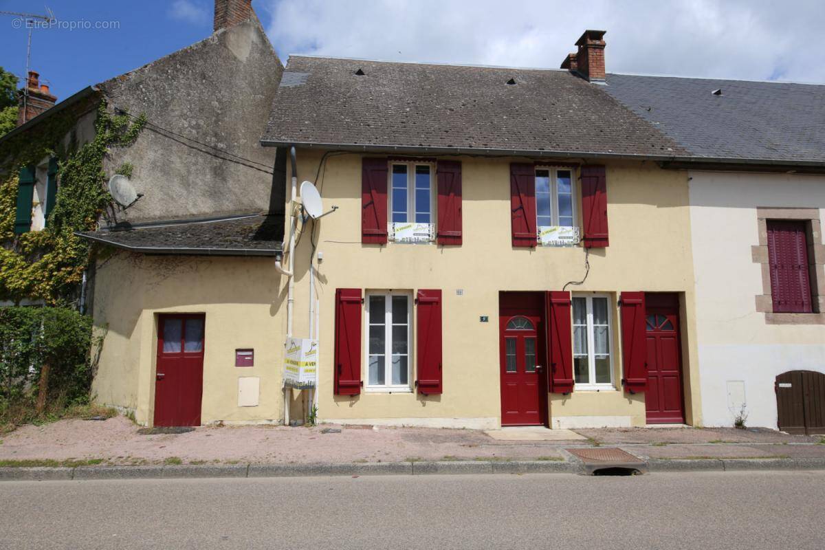 Maison à MESVRES