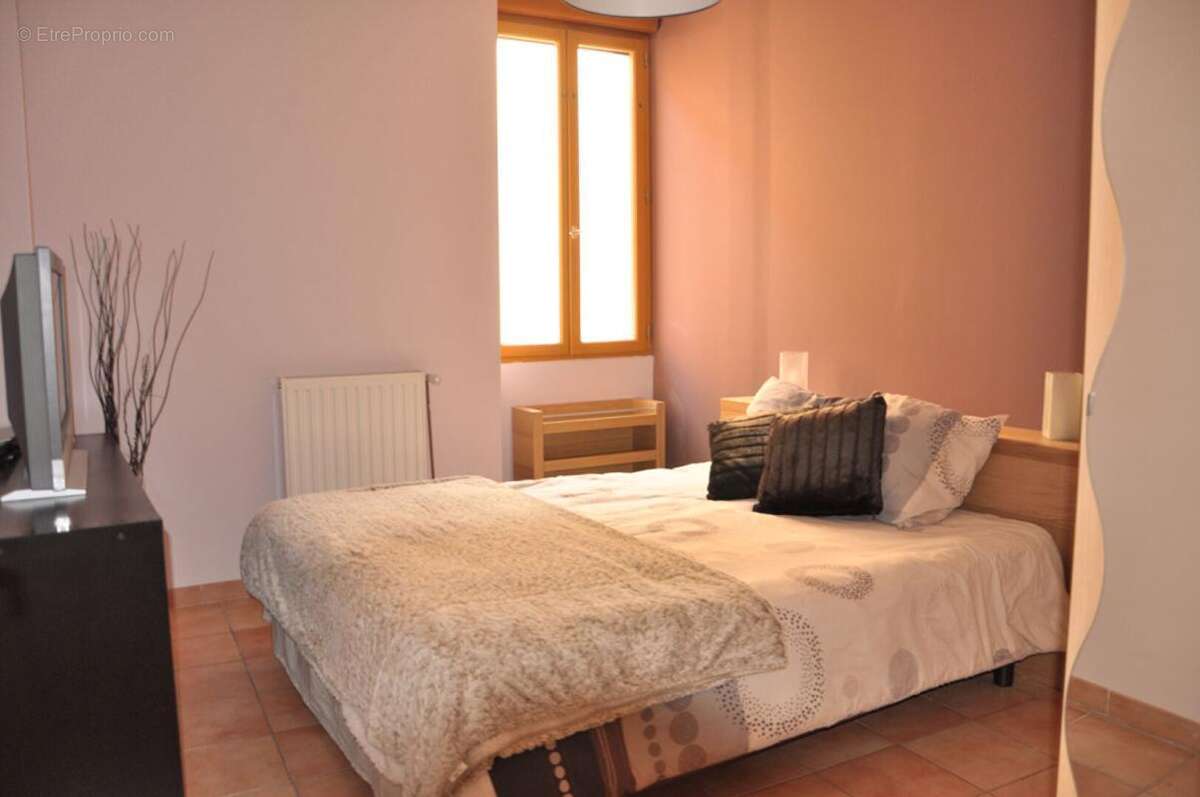 Appartement à PAULHAN