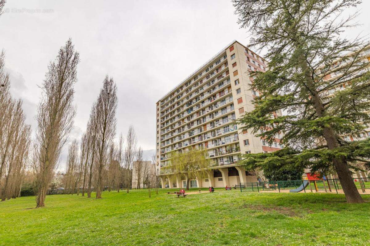 Appartement à LONGJUMEAU