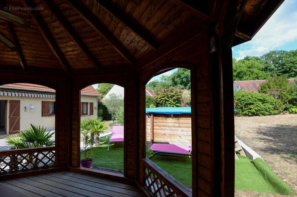 Maison à SAINT-FARGEAU-PONTHIERRY