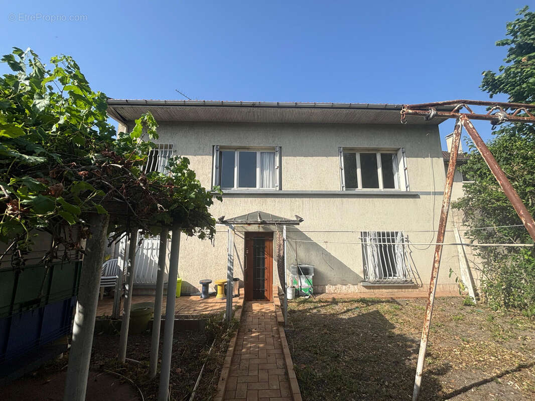 Maison à BOBIGNY