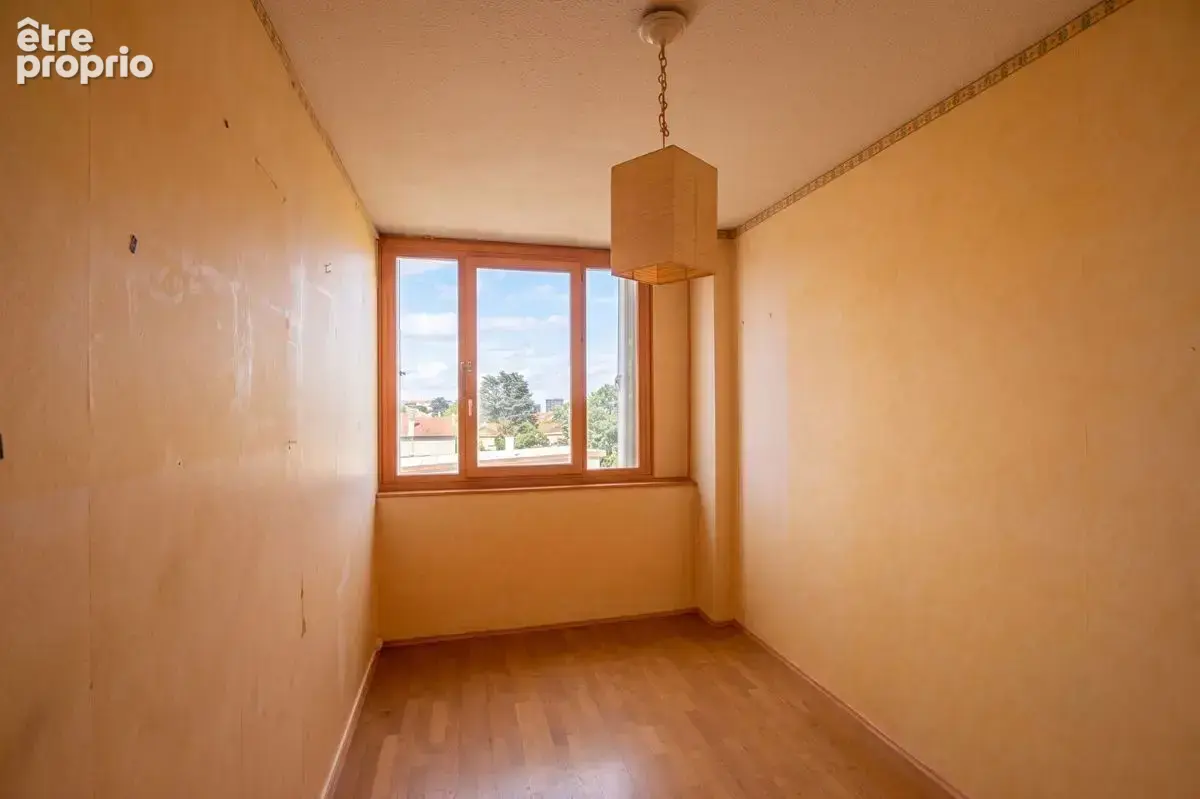 Appartement t3 - secteur des 'essarts' - photo 8