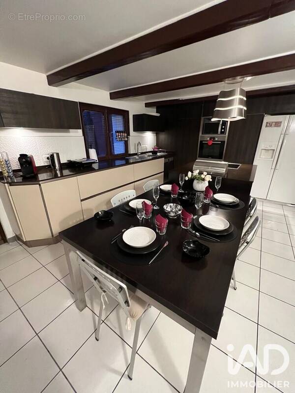 Photo 1 - Maison à NOISY-LE-SEC