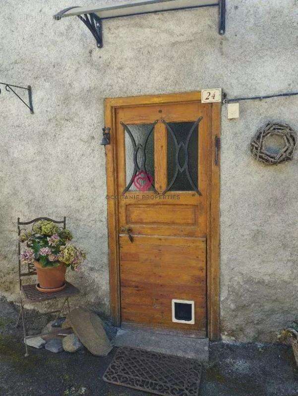 Maison à COUFLENS