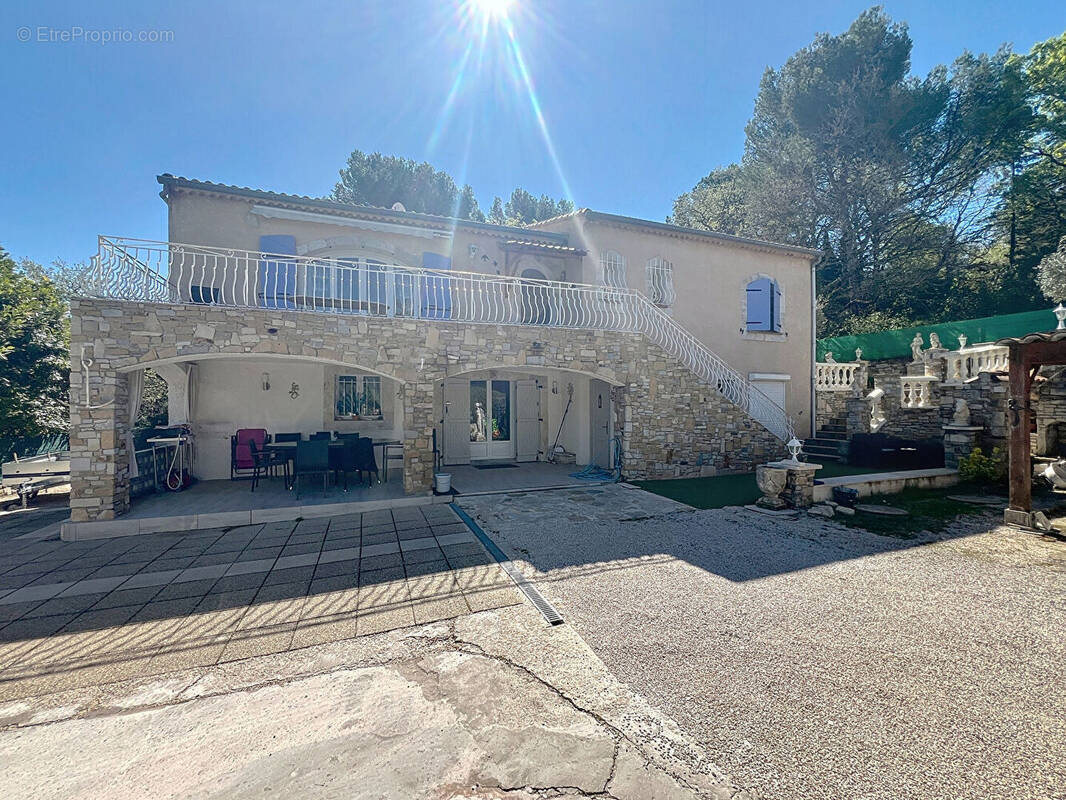 Maison à SAINT-SAVOURNIN