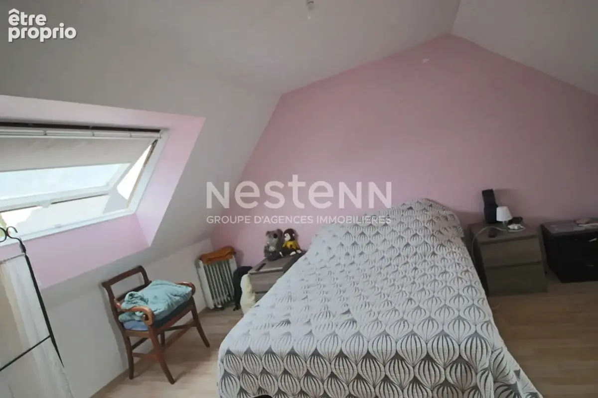 Maison donges centre ville environ 90 m2, 2 chambres,  sejour 35 m², jardin et grand garage  + dependances - photo 13