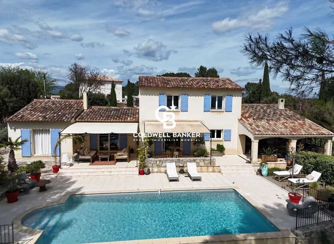 Maison à LORGUES