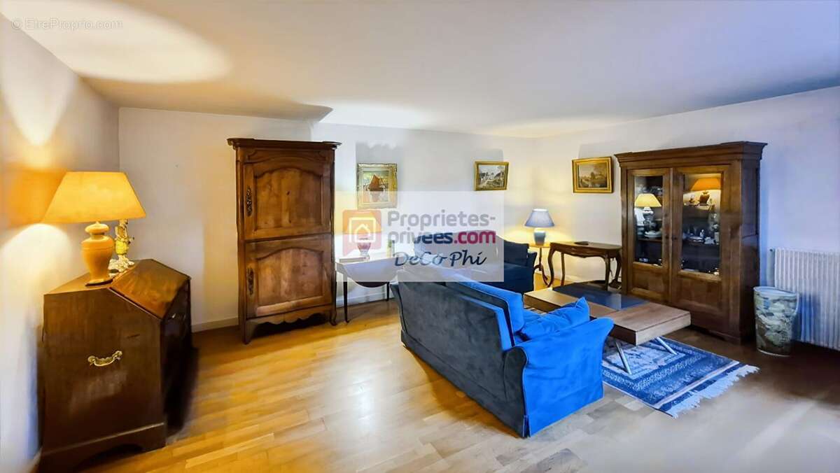 Appartement à VERSAILLES