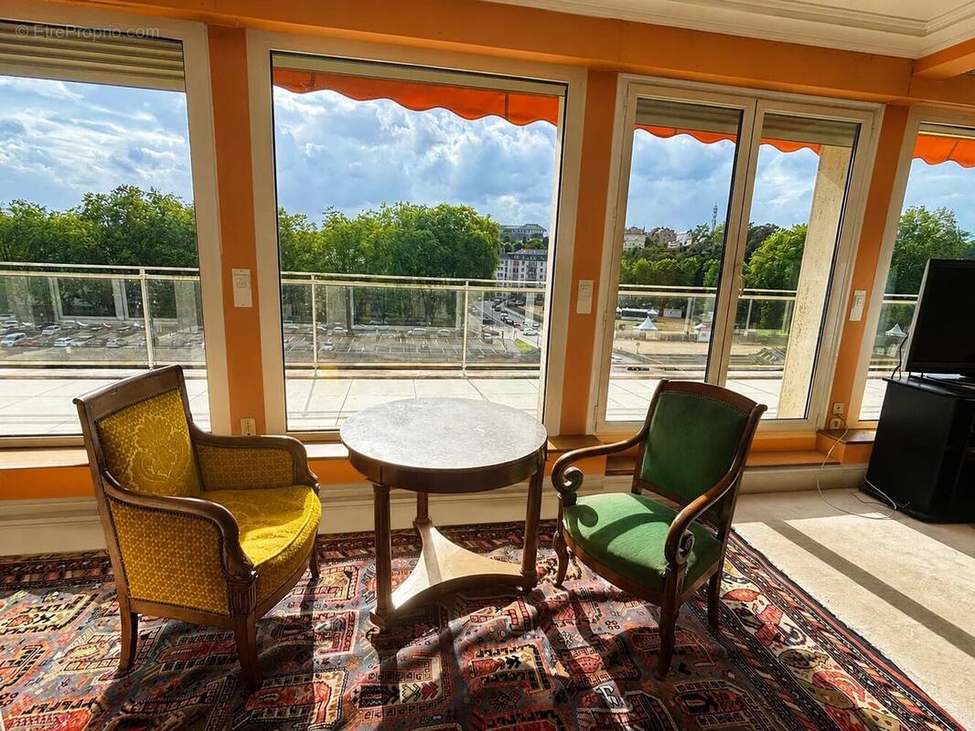 Appartement à LAVAL