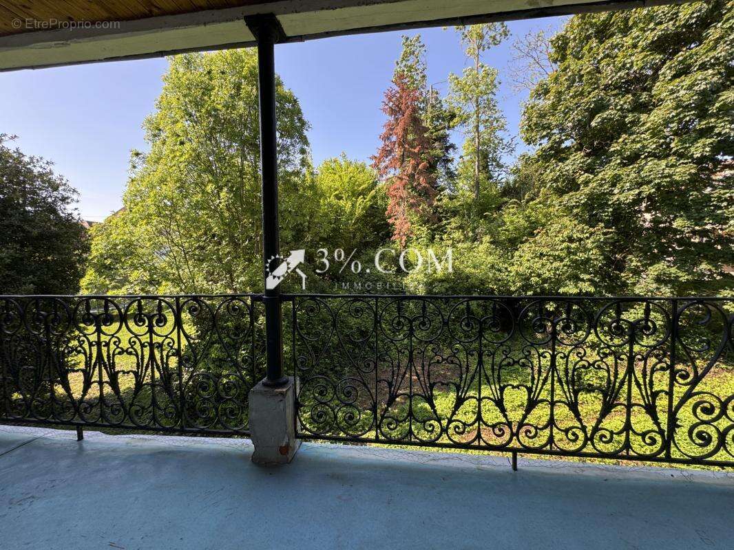 3%COM  Très bel appartement F4 avec 3 chambres - balcon et 2 - photo 13