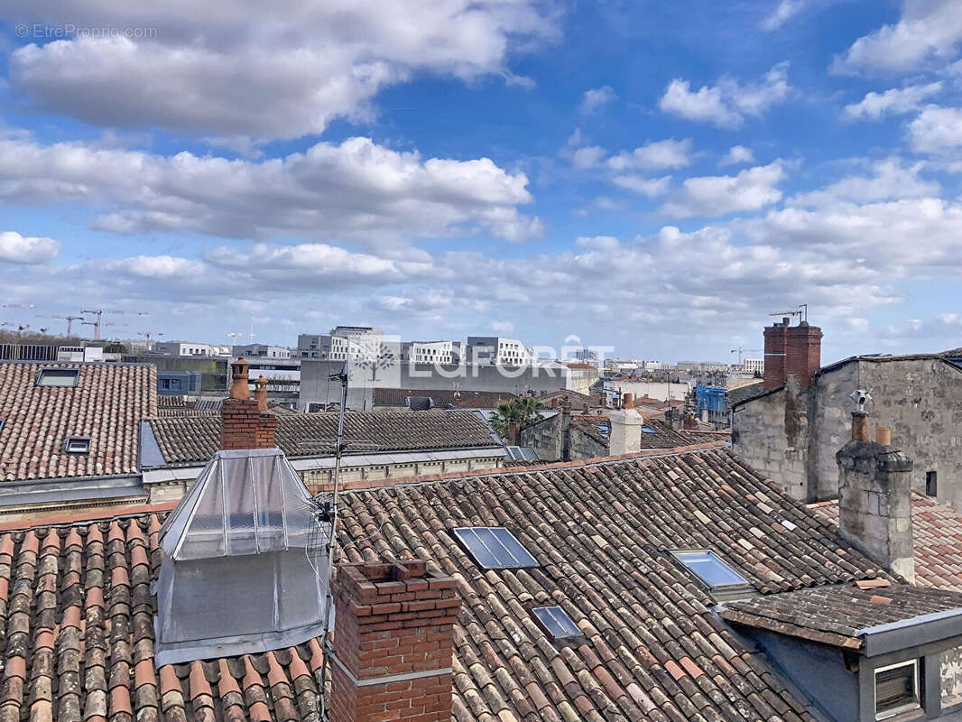 Appartement à BORDEAUX