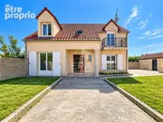Maison à PUSSAY
