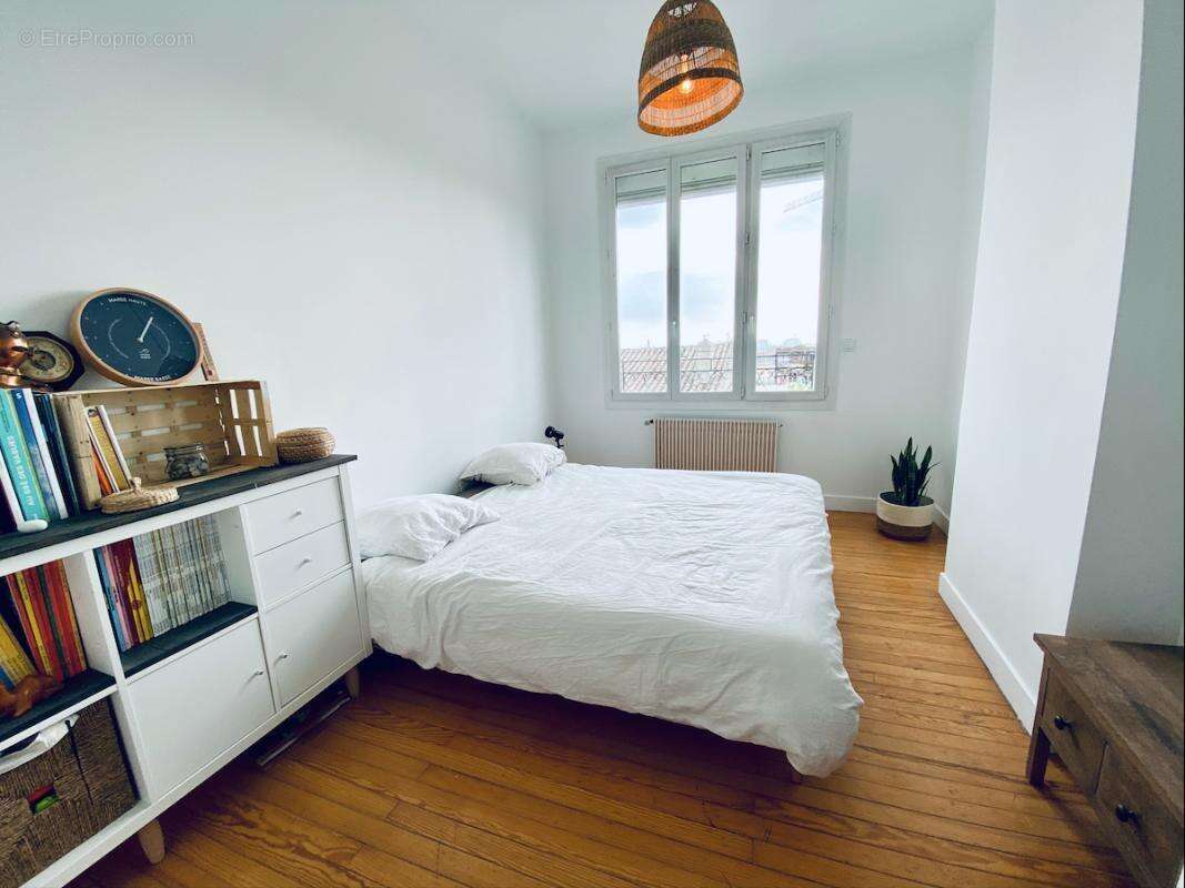 Appartement à BORDEAUX