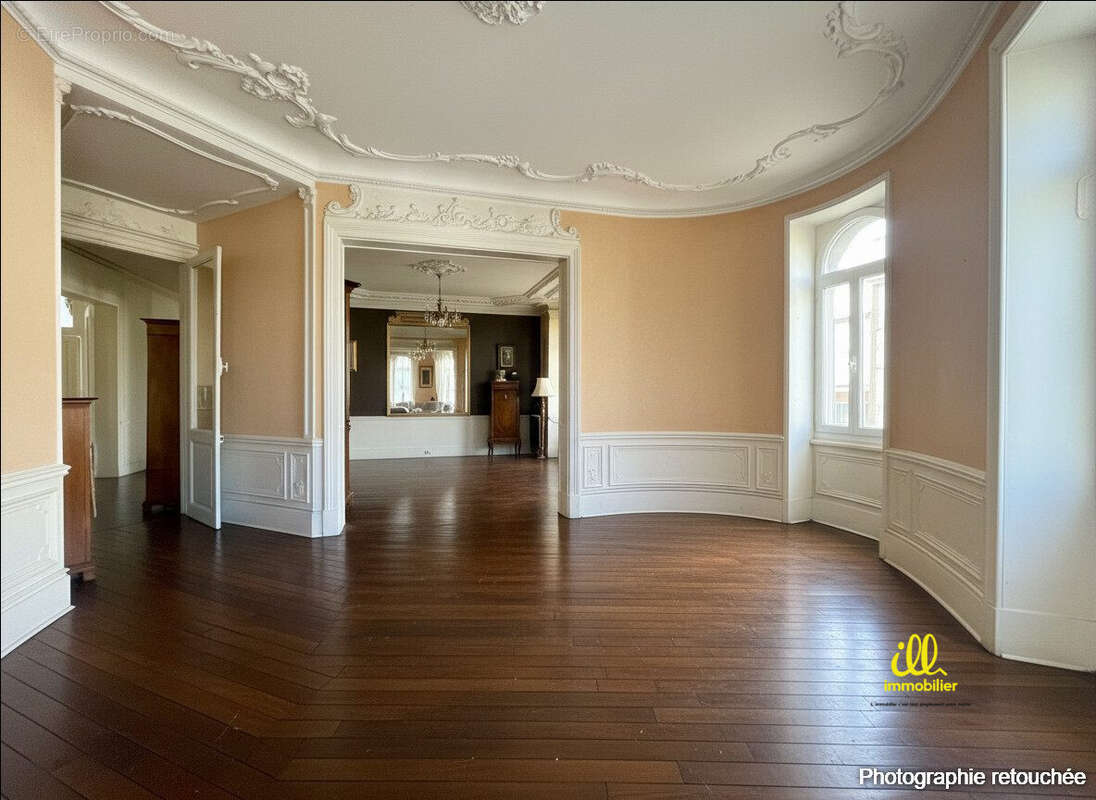 Appartement à CHARLEVILLE-MEZIERES