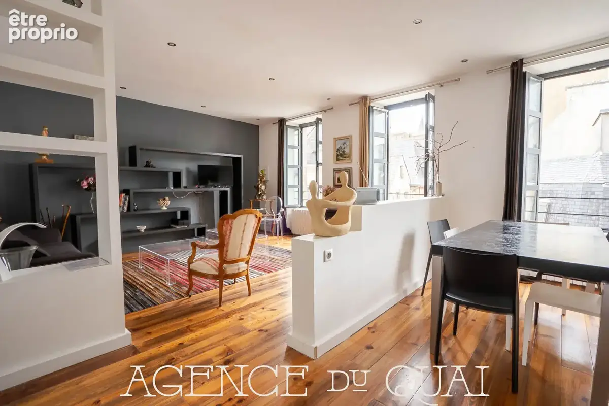 Appartement de standing en duplex avec terrasse de toit et vue exceptionnelle sur la cathédrale de Quimper - photo 2