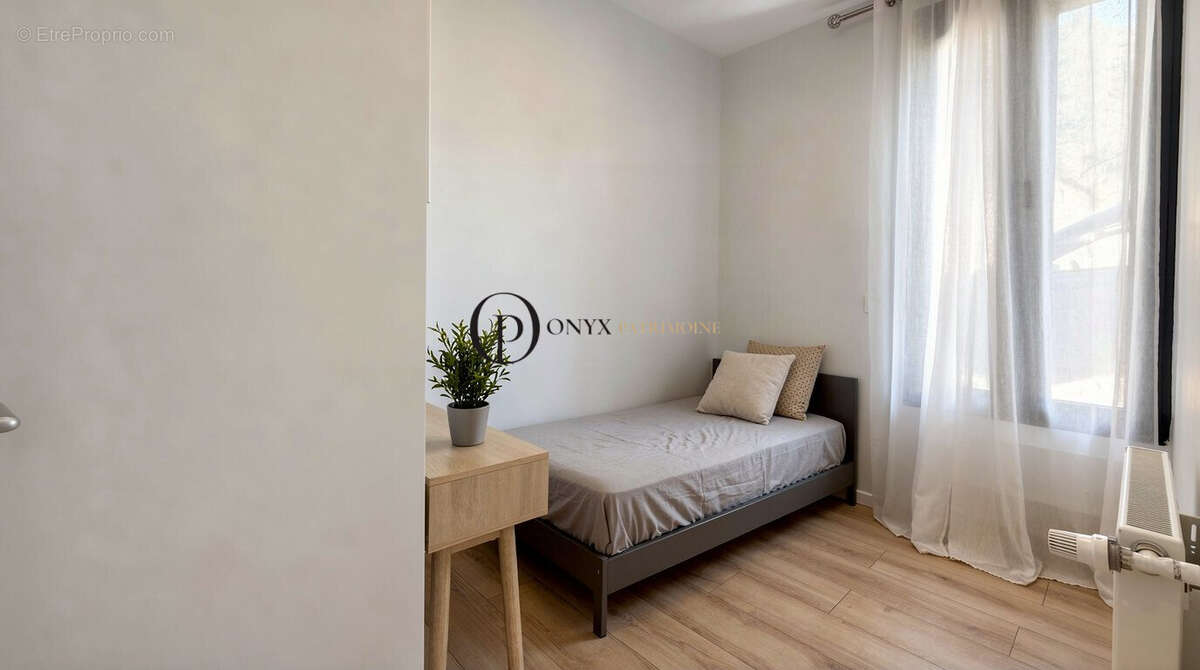 Appartement à ROQUEBRUNE-CAP-MARTIN