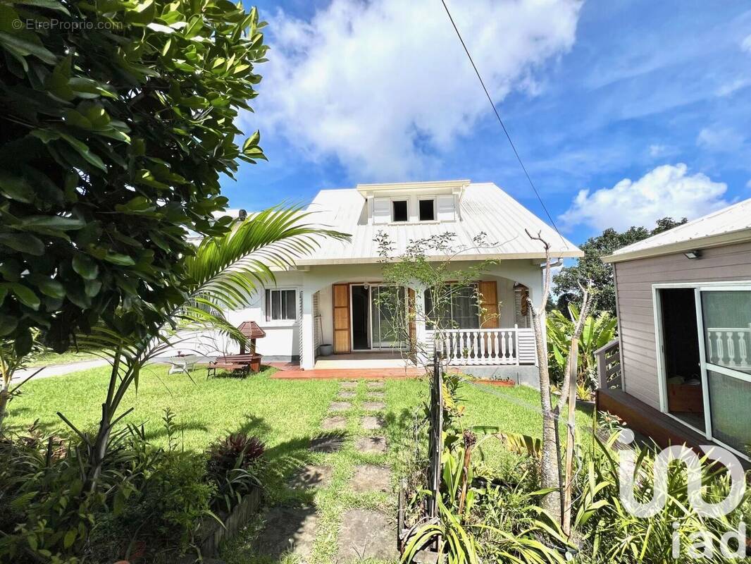 Photo 1 - Maison à LE TAMPON