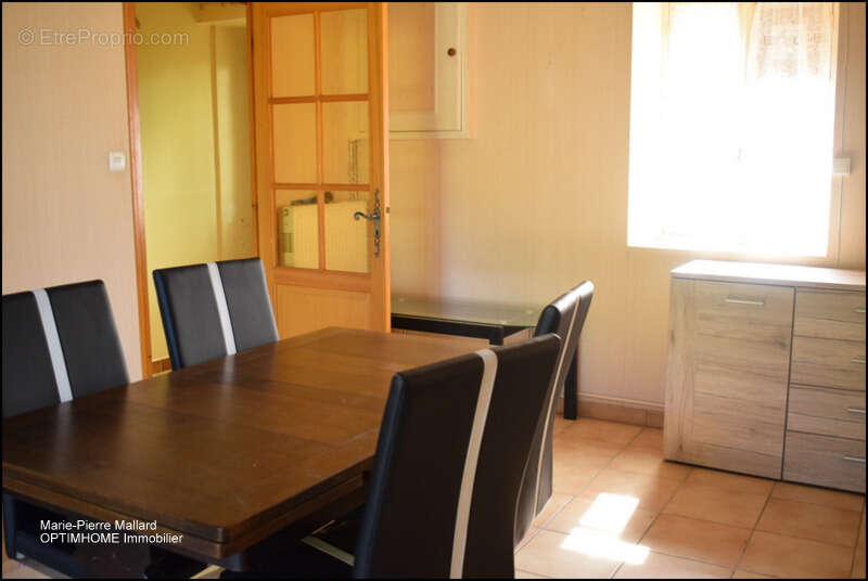 Maison à ROYERE-DE-VASSIVIERE