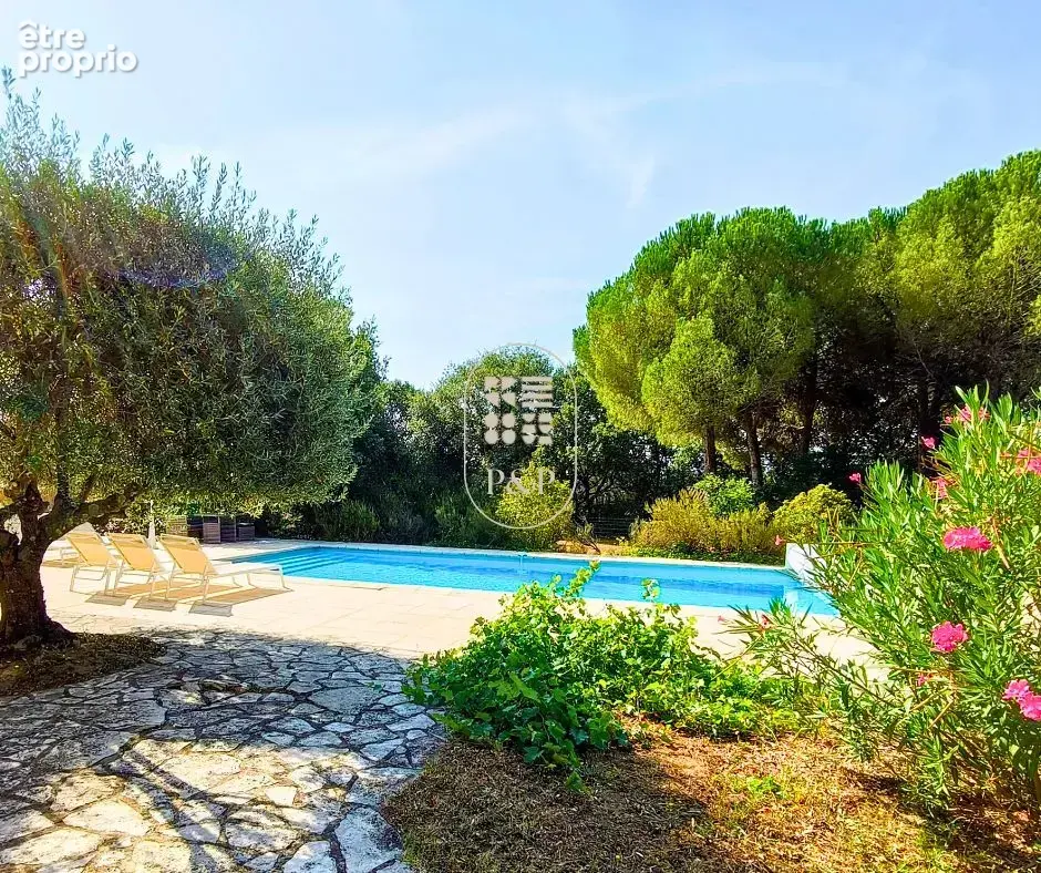 Pays d'Uzès – Un écrin provençal avec piscine chauffée - photo 3