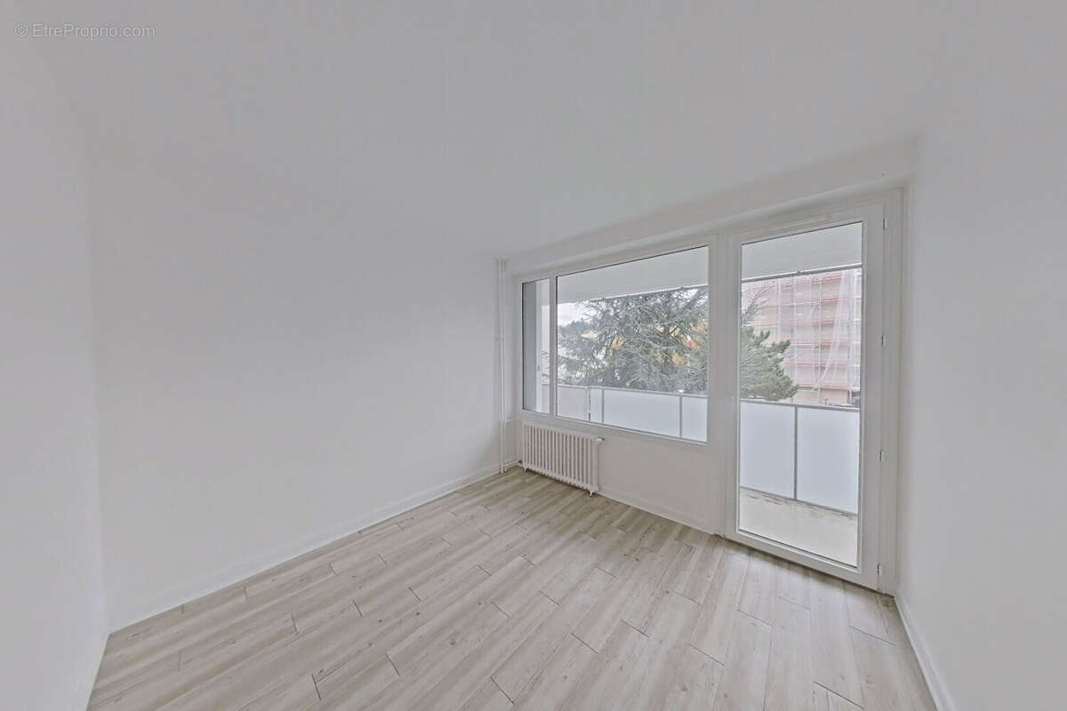 Appartement à LE PECQ