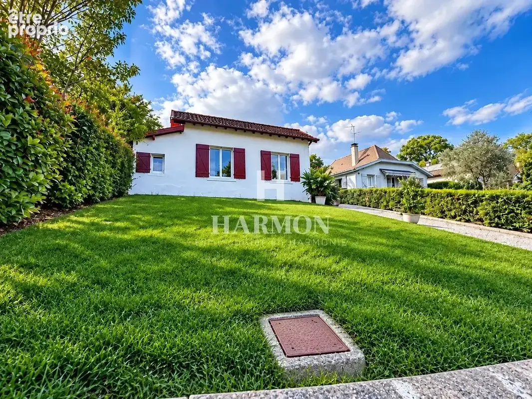 Harmon à vendre : Salies-de-Béarn – Maison de 1928 rénovée avec jardin, deux garages, potentiel d’agrandissement et possibilité  - photo 11