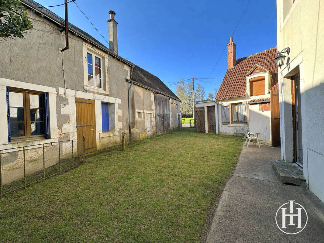 Maison à LA CELLE-CONDE