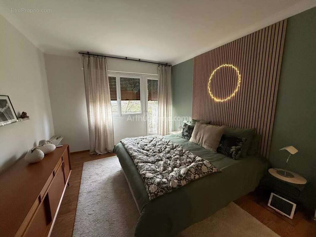 Appartement à ETIOLLES