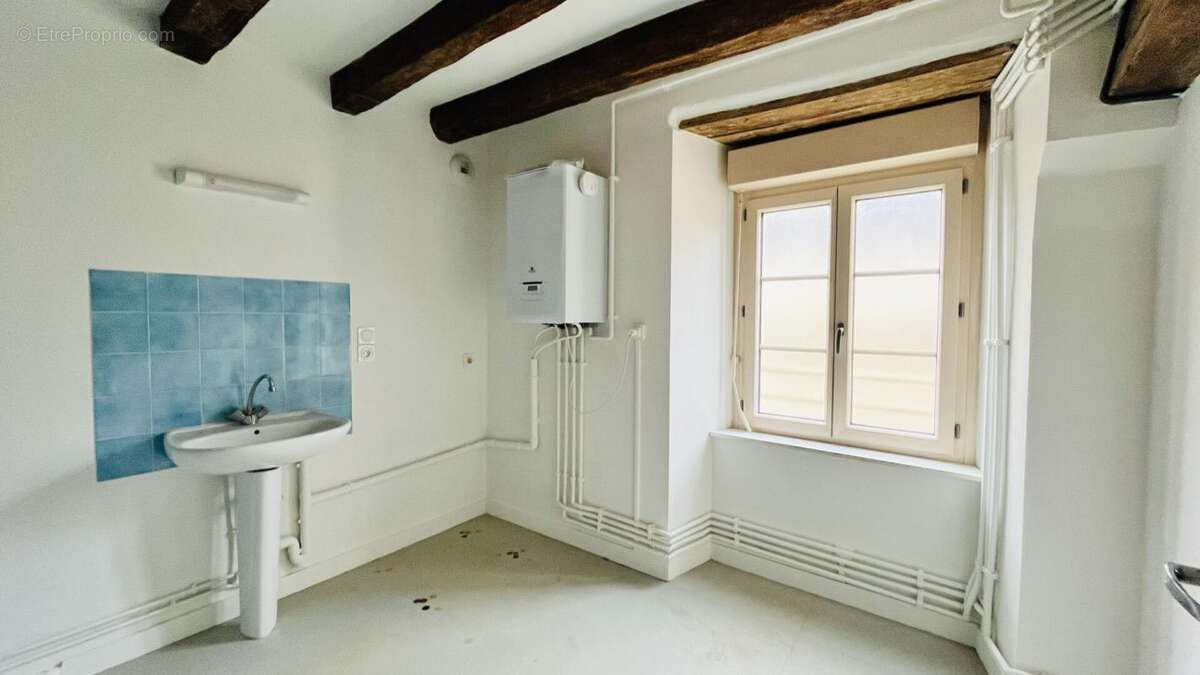 Appartement à SEICHES-SUR-LE-LOIR