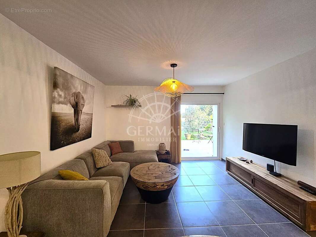 Maison à L&#039;ISLE-SUR-LA-SORGUE