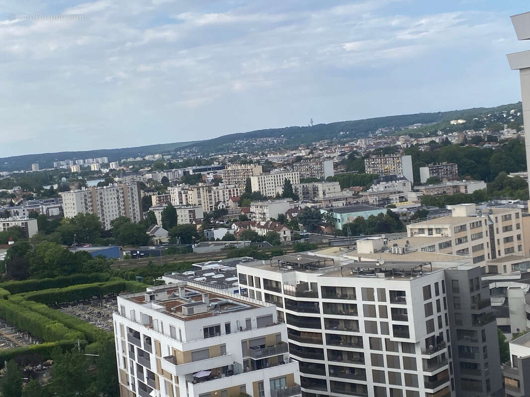 Appartement à EPINAY-SUR-SEINE