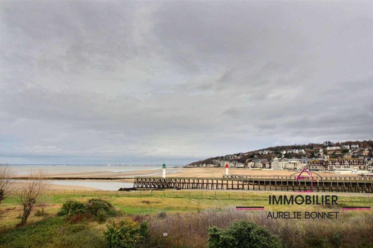 Appartement à DEAUVILLE