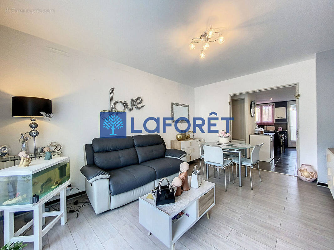 Appartement à LA GARDE