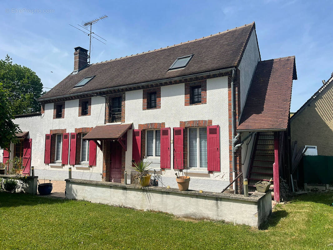 Maison à CHAILLEY