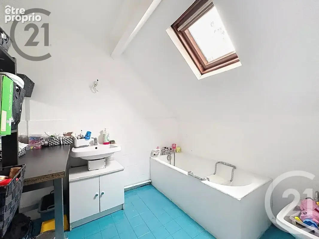Maison 6 pièces 110 m² à vendre à Brie-Comte-Robert (77170) - photo 10