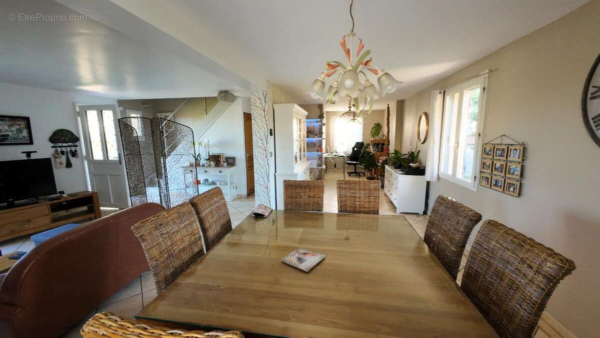 Maison à OFFRANVILLE