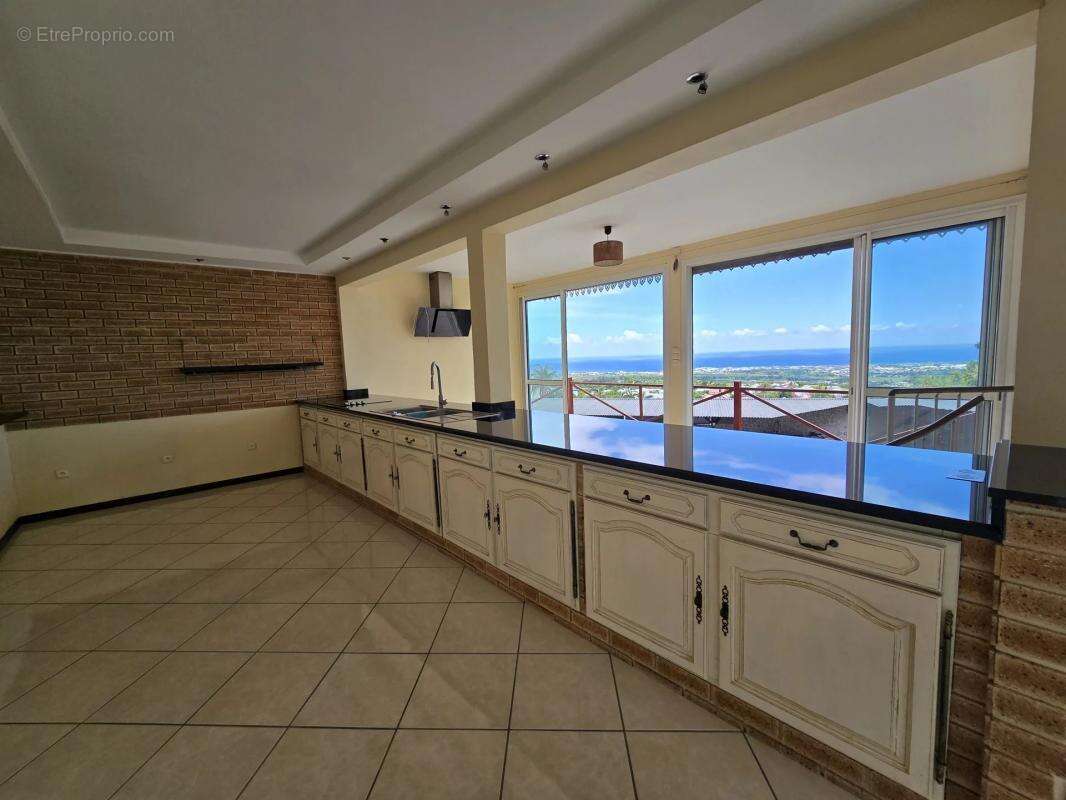 Maison à SAINT-BENOIT