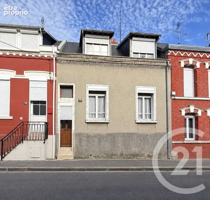 Maison à SAINT-QUENTIN