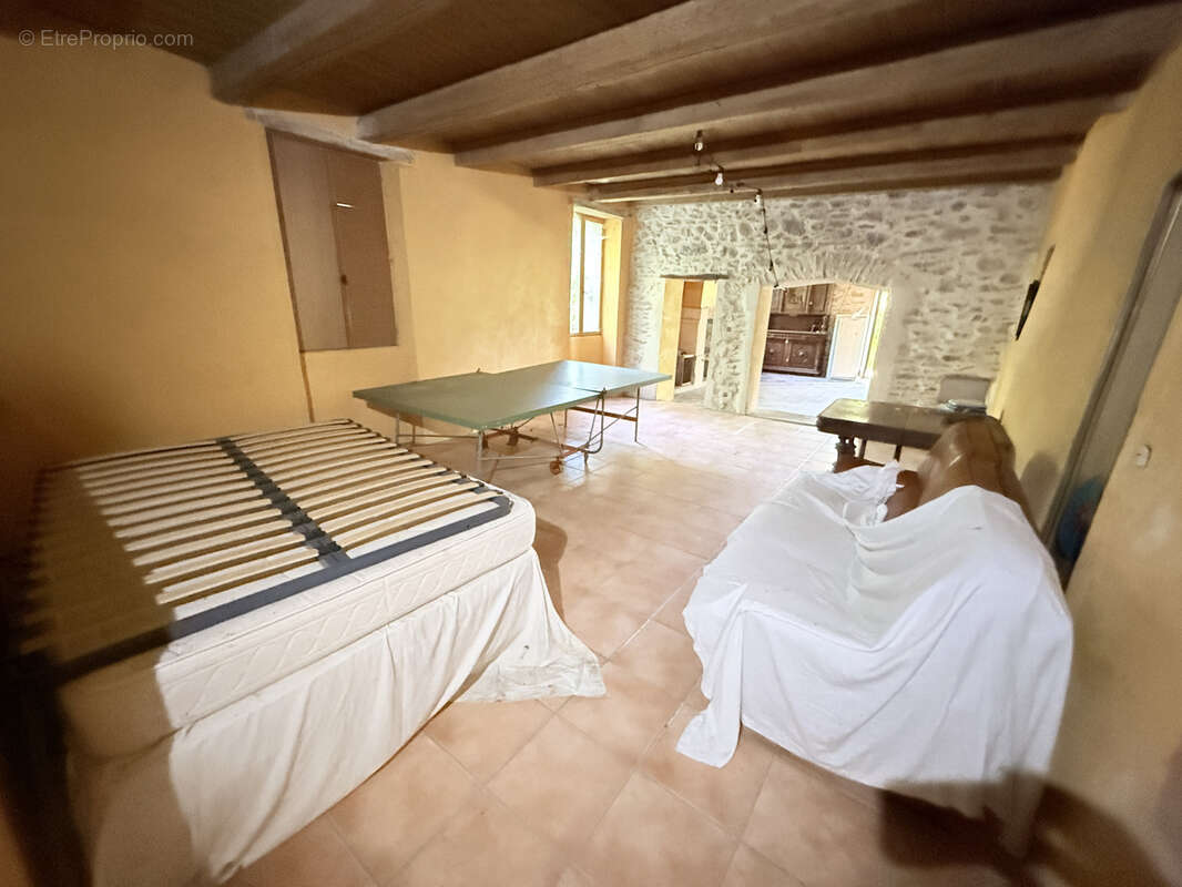 Maison à SUMENE