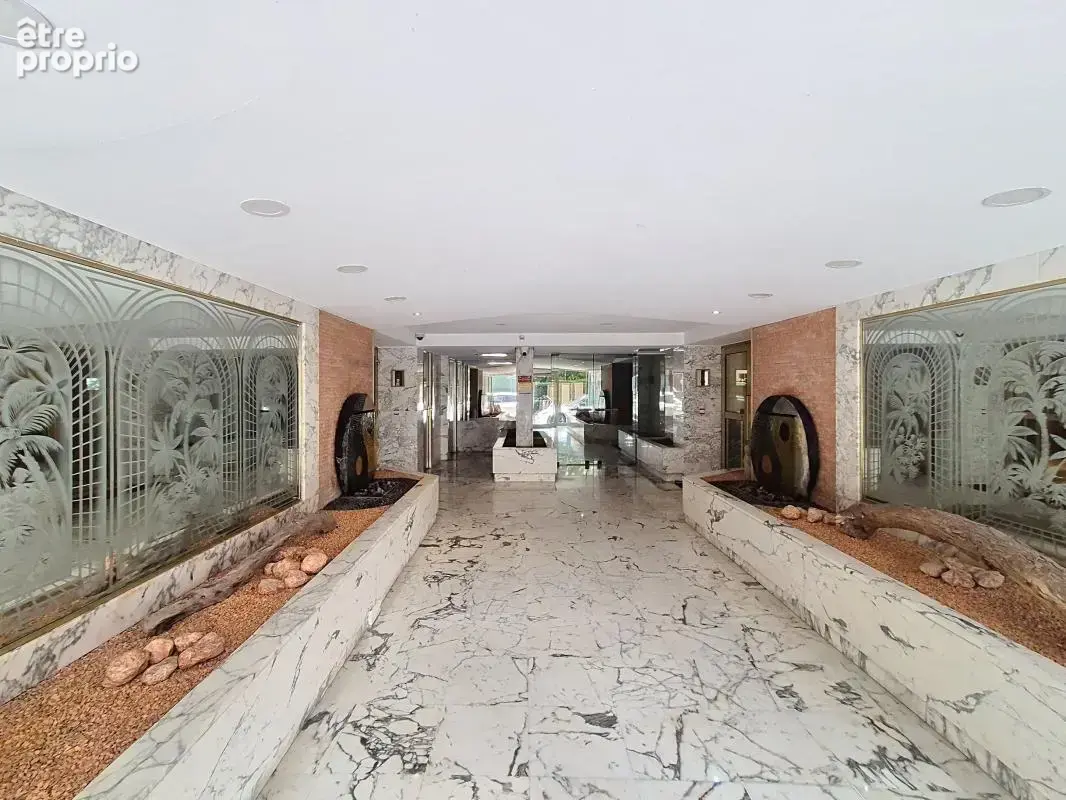 Quartier des Fleurs / Andrioli – À 100 mètre de la mer, parking en supplément - photo 14