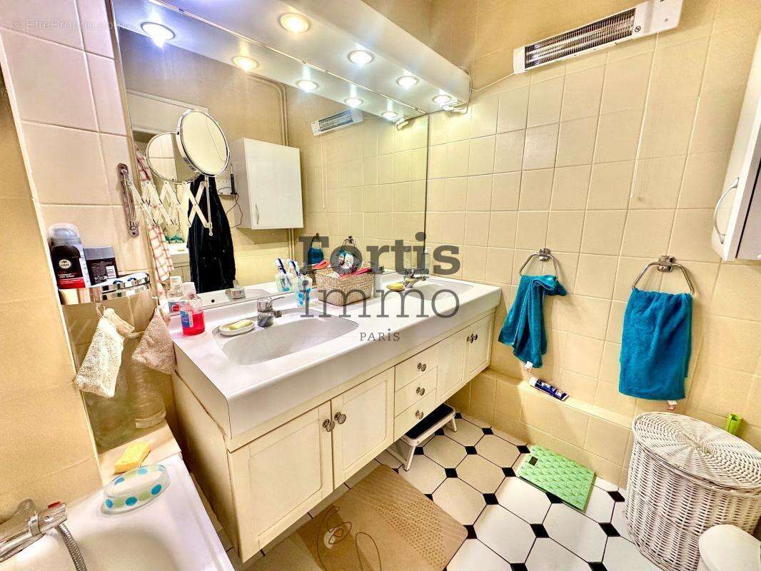 Appartement à SAINT-GRATIEN