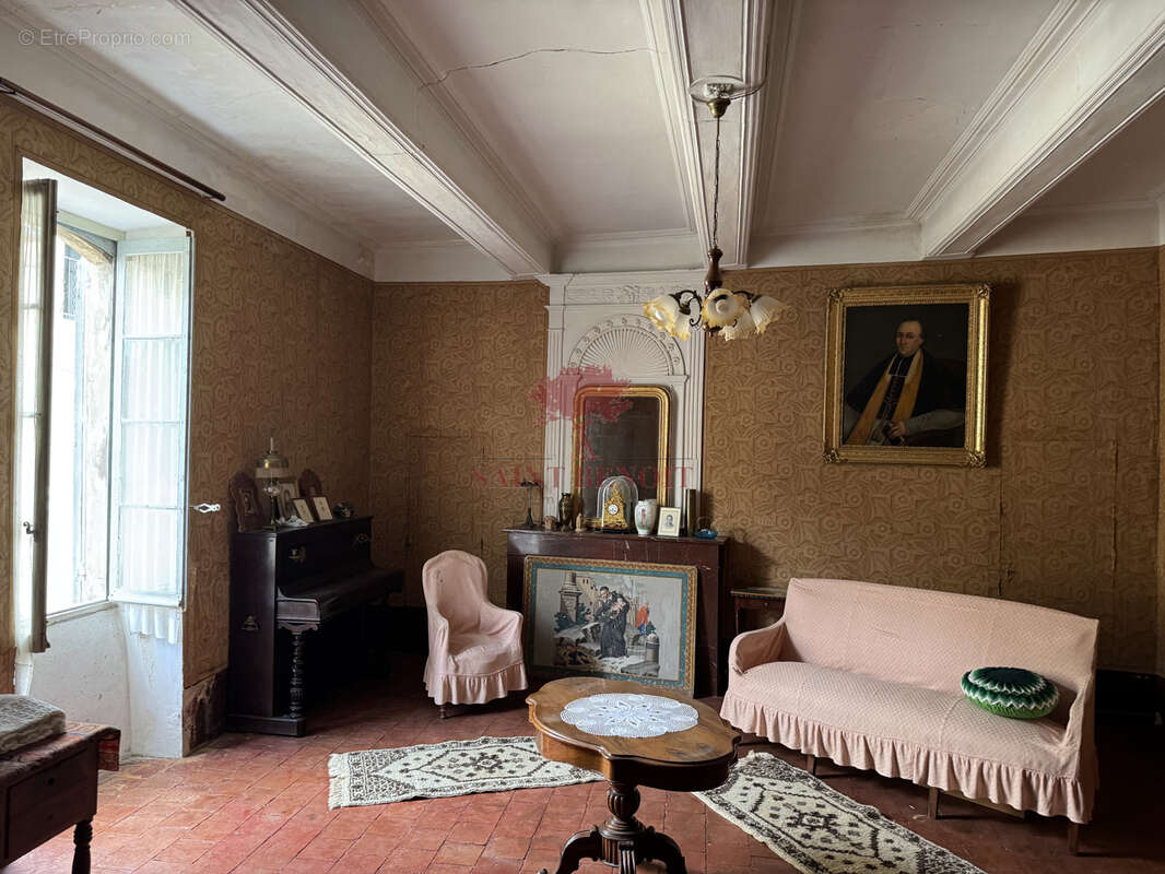 Maison à MONTPEYROUX