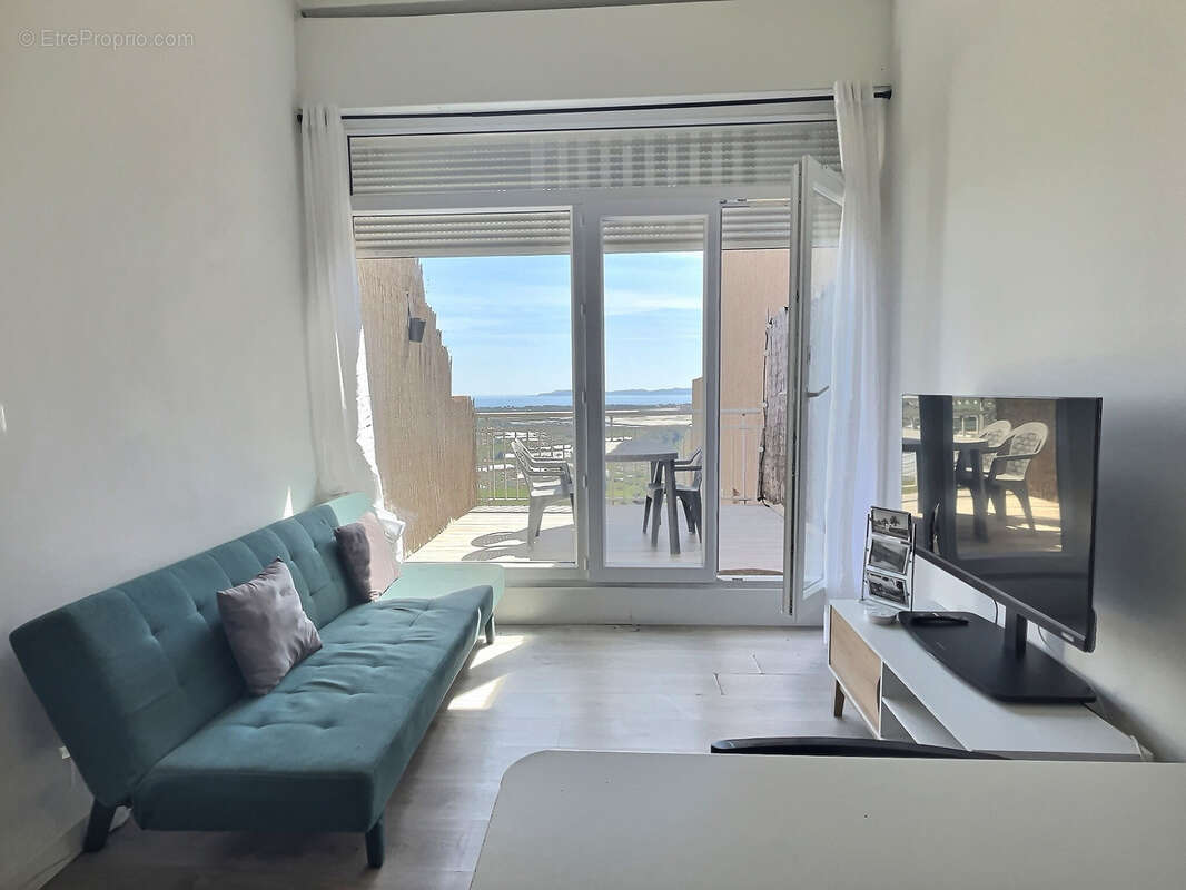 Appartement à HYERES
