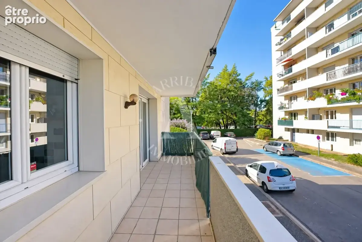 Appartement à FERNEY-VOLTAIRE