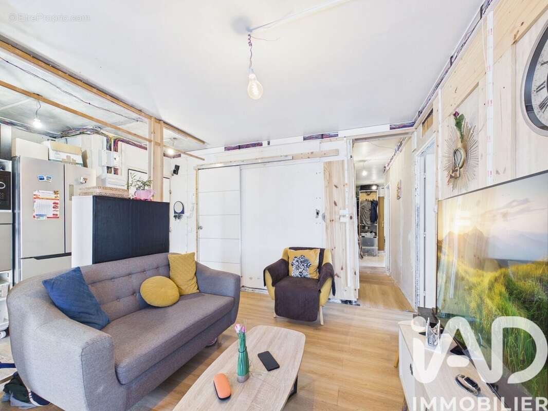 Photo 3 - Appartement à GRIGNY