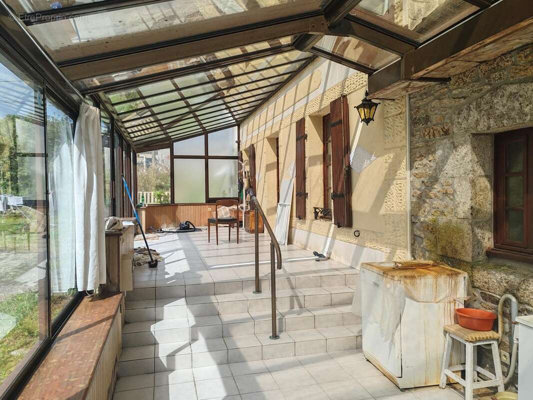 Maison à BRENNILIS