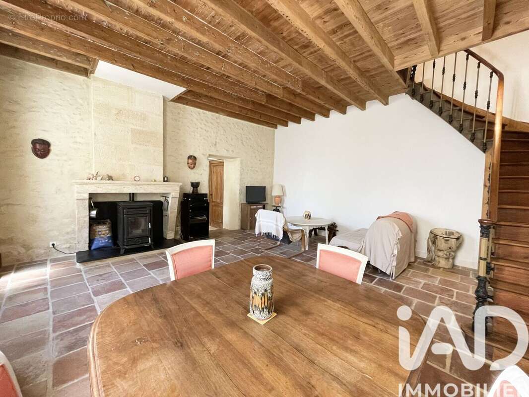 Maison 91 m² à Saint-Christoly-Medoc  - photo 9