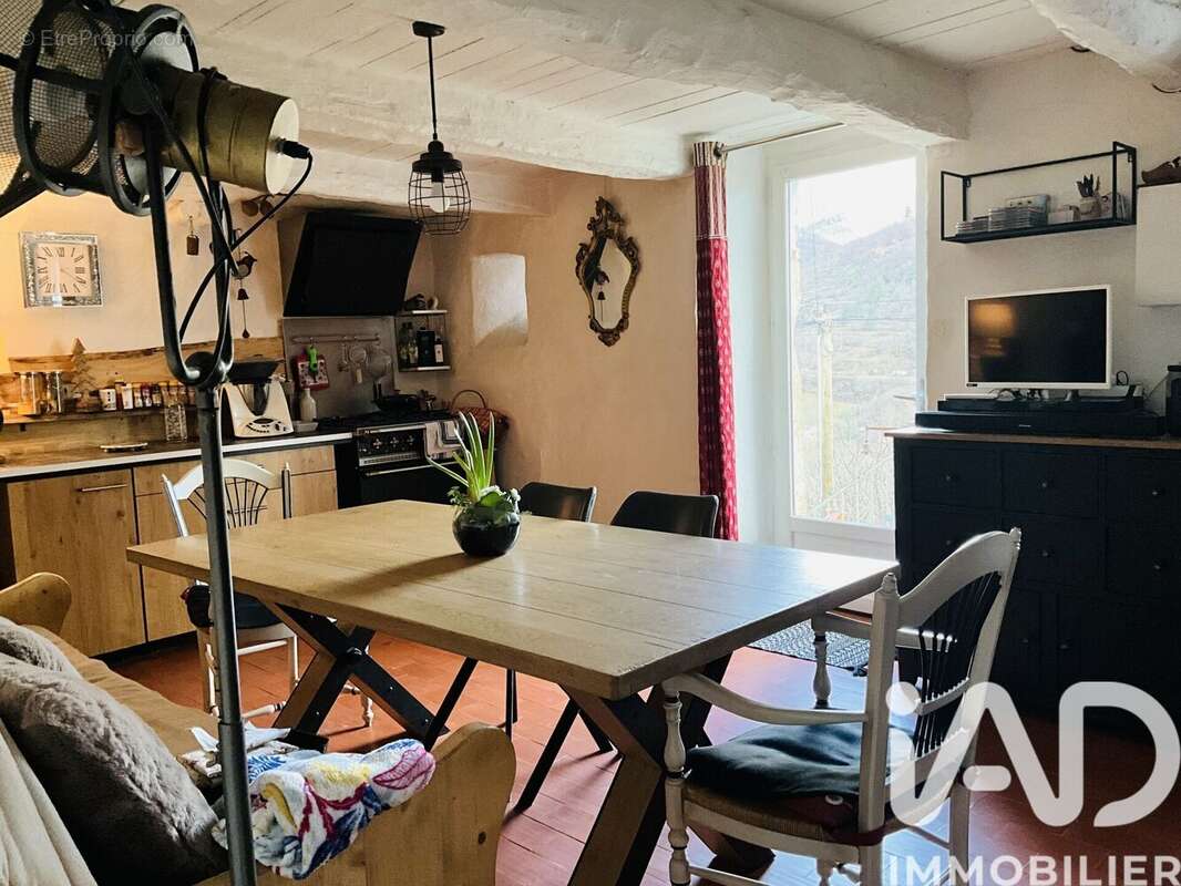Maison 84 m² à Arre  - photo 5