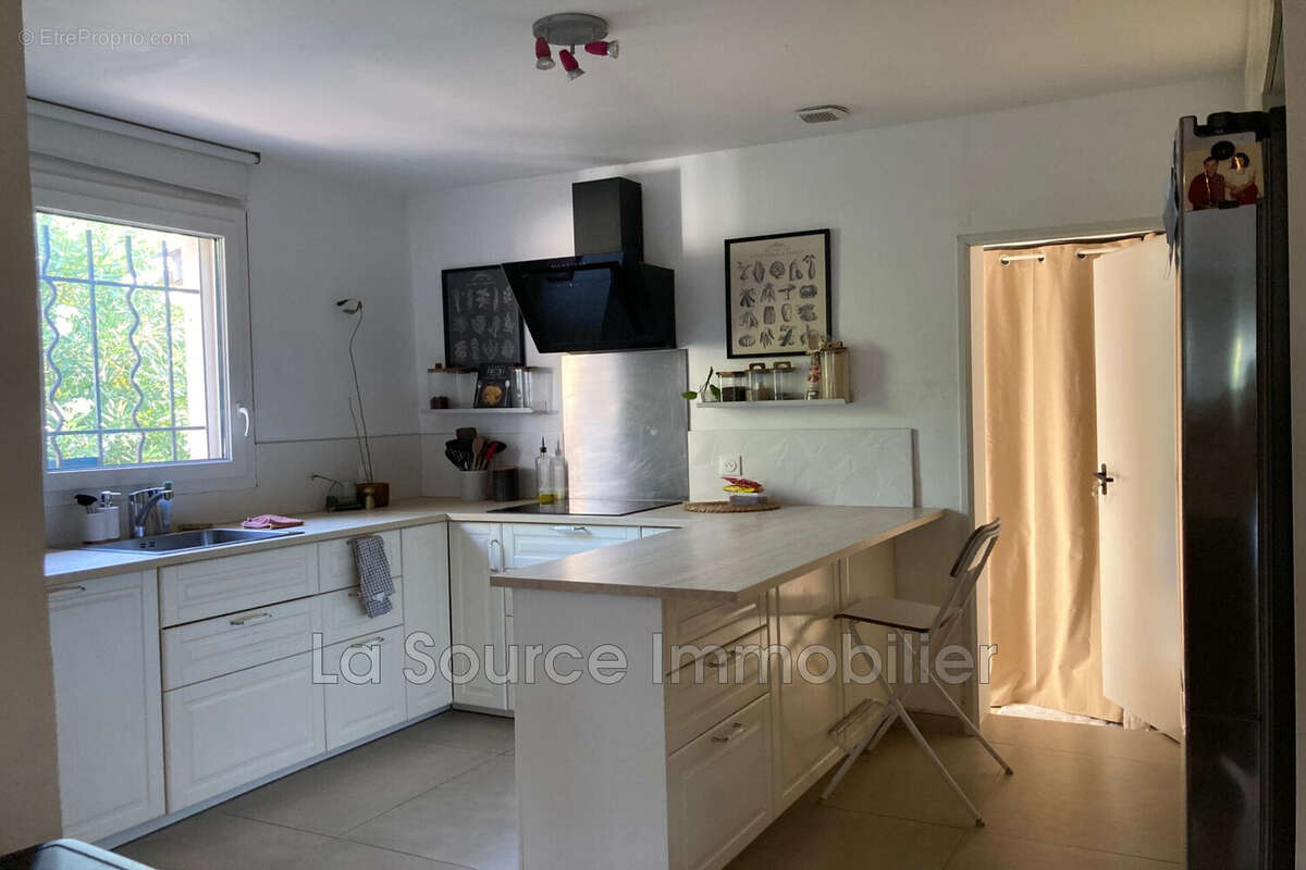 Maison 86 m² à Vidauban  - photo 5