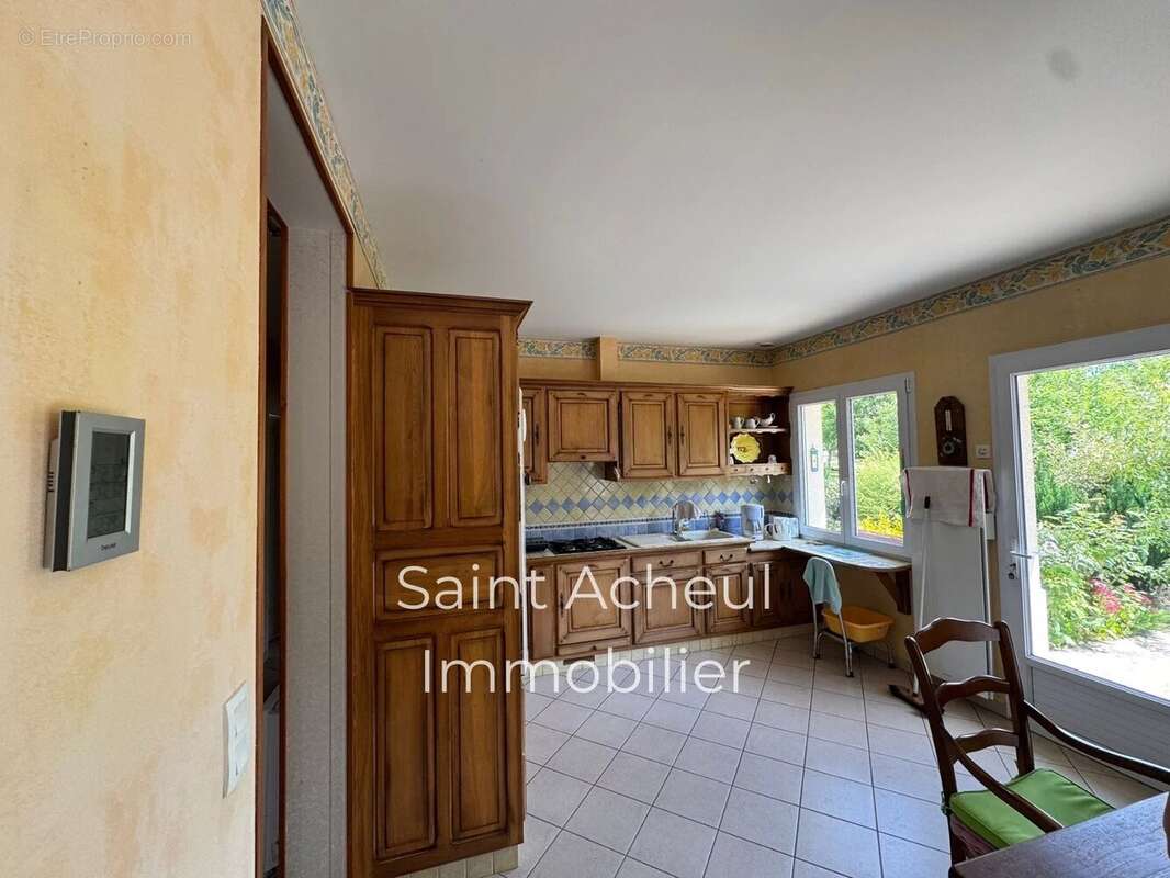Maison à POIX-DE-PICARDIE