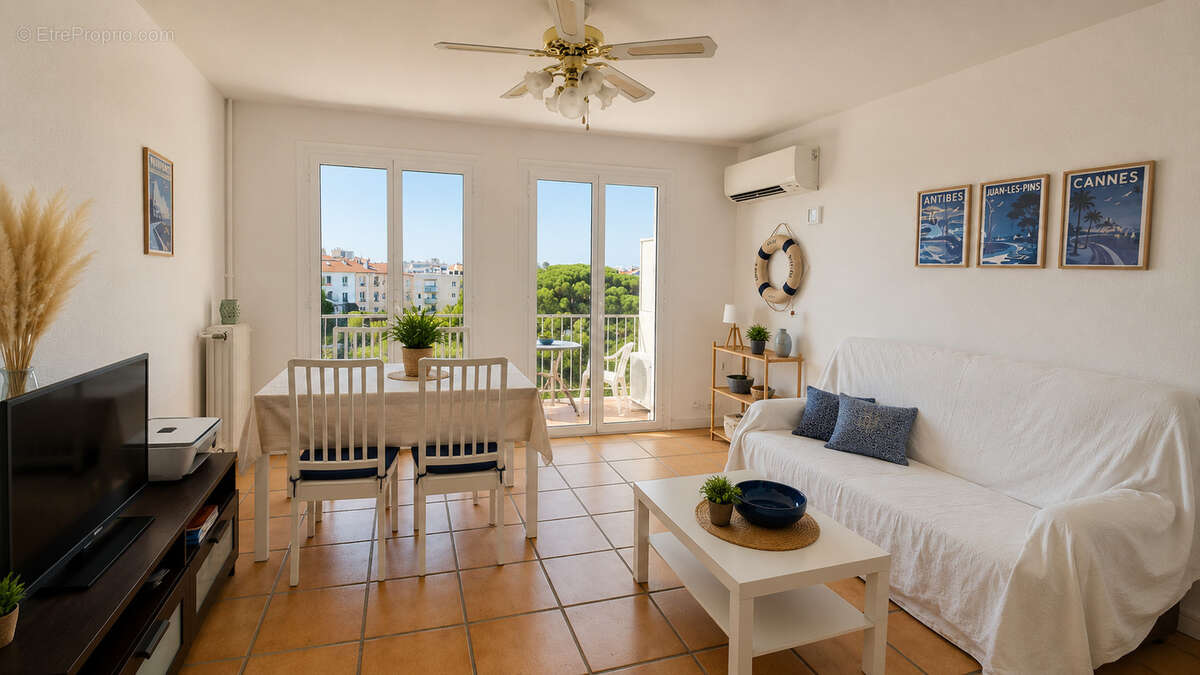 Juan les Pins F2 de 44.5 m2 + terrasse - photo 4